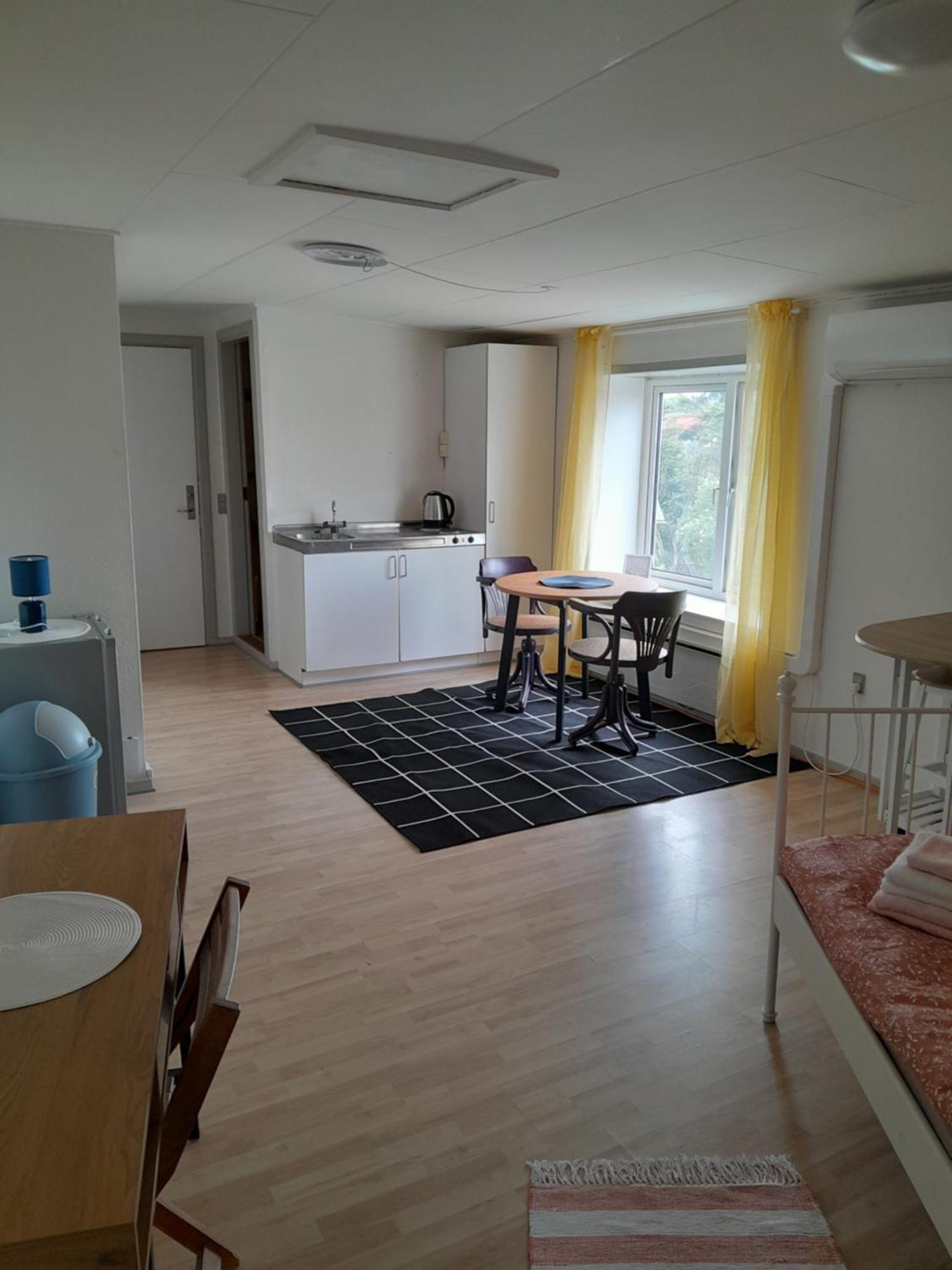 Apartment Mit 2 Zimmern Und Balkon Im Herzen Von Hoyer Højer Exterior foto